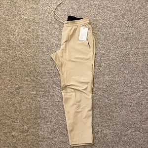 Lululemon - License To Train Pant - BRAND NEW WITH TAG